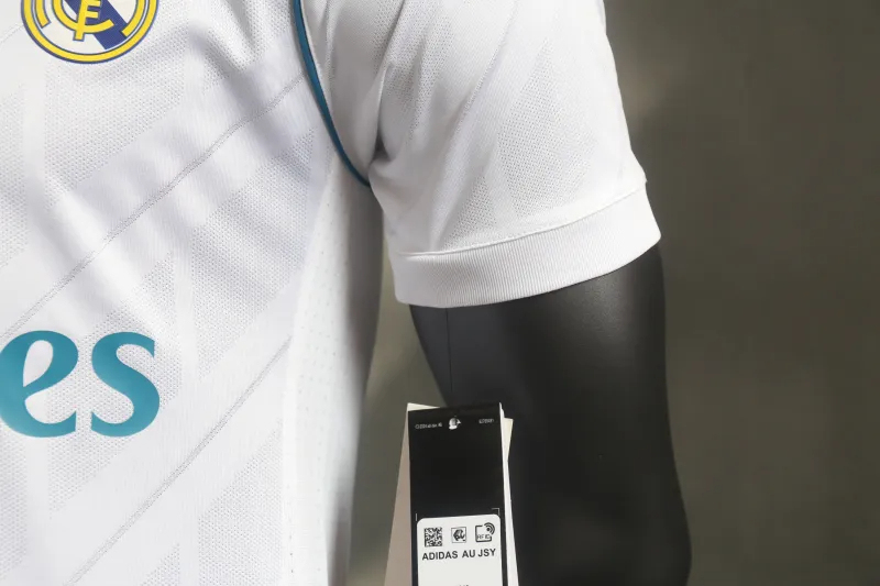 Real Madrid Authentic Retro Jersey Home Soccer Shirt 2017/18