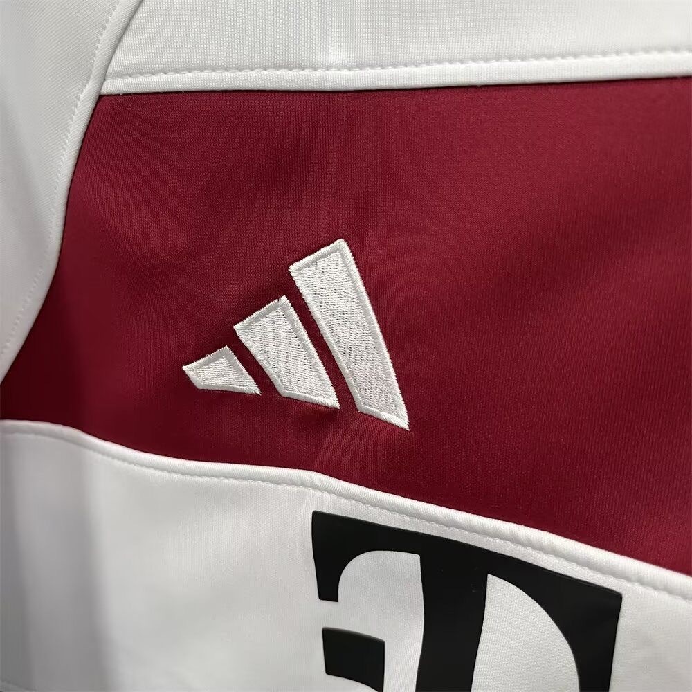 Bayern Munich Training Kit Causal Sweatshirt White 2025/26