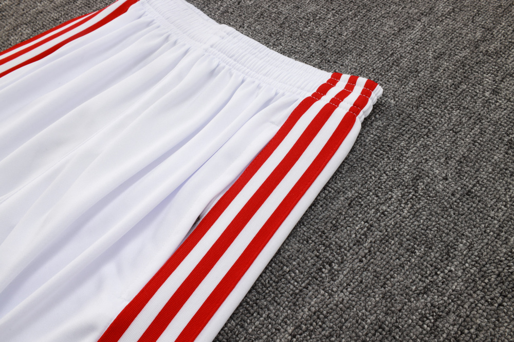 Bayern Munich Sleeveless Training Kit White 2025/26 - 125th Anniversary