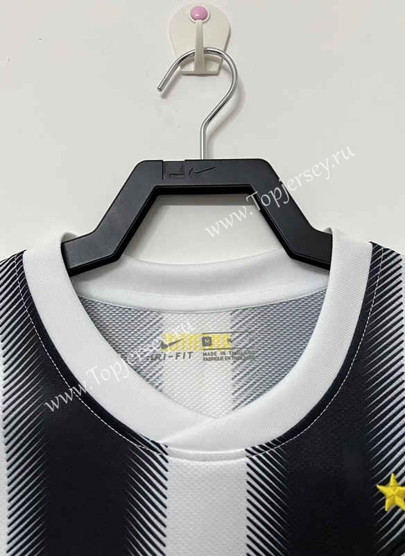 Retro Version 11-12 Juventus Home Black&White Thailand Soccer Jersey AAA-811
