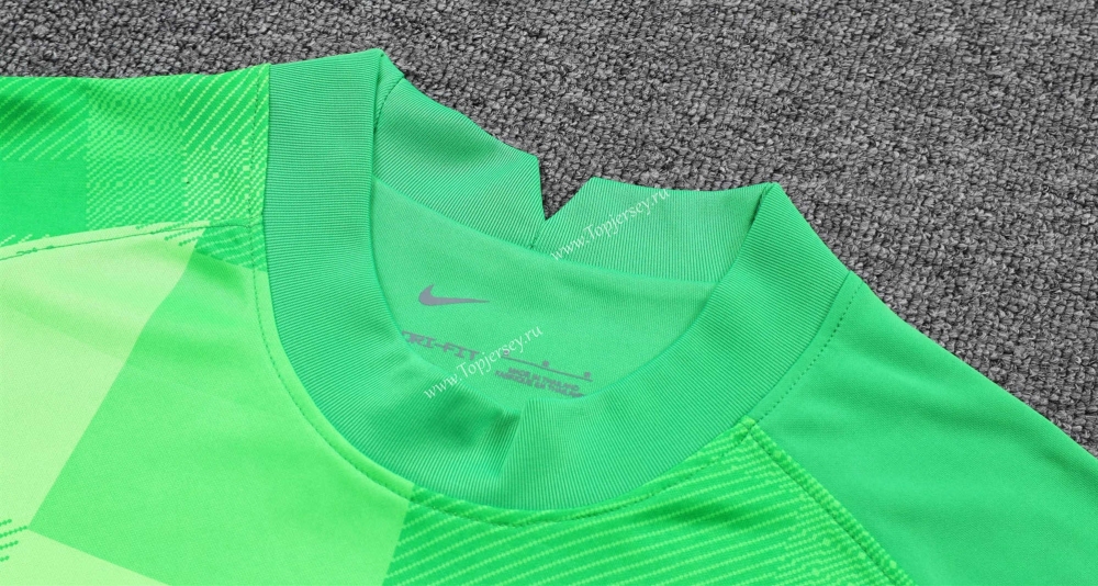 2021-2022 Liverpool Goalkeeper Green Thailand Soccer Jersey-418