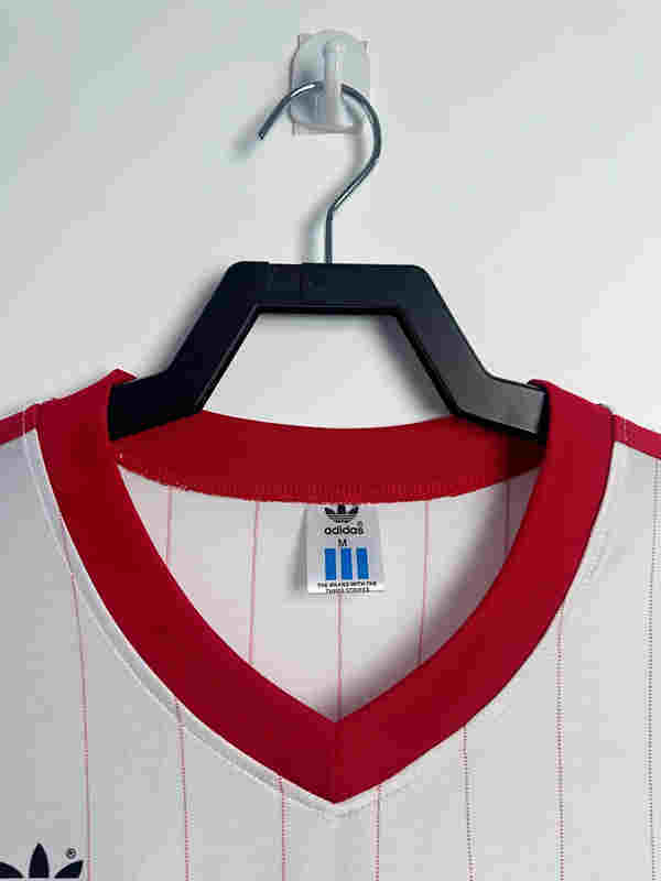 Retro Version 1982 Poland Home White Thailand Soccer Jersey AAA-811