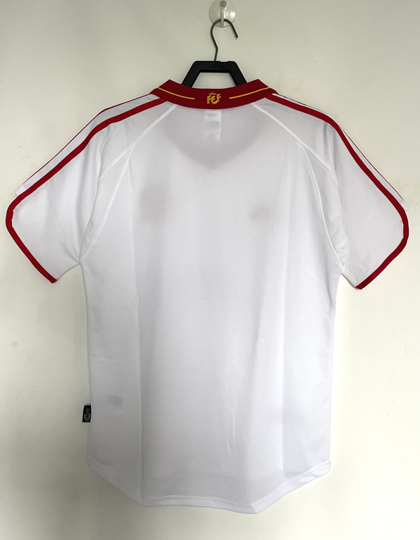 Retro Version 2000 Spain Away White Thailand Soccer Jersey AAA-811