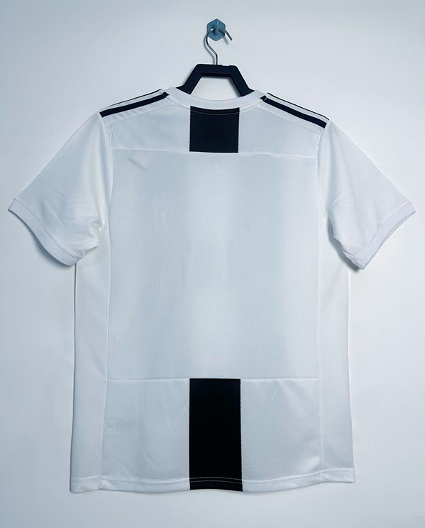 Retro Version 18-19   Juventus Home  Black&White Thailand Soccer Jersey AAA-811