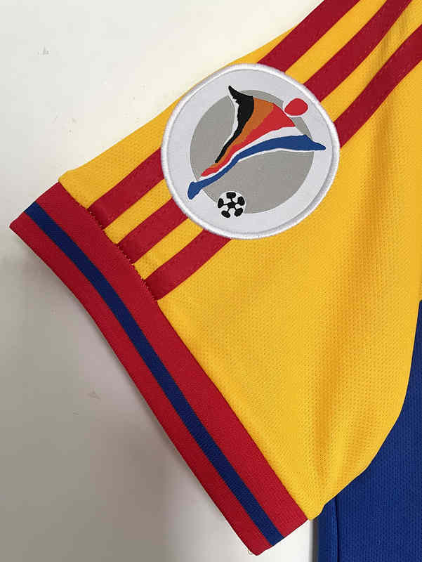 Retro Version 2000 Romania Home Yellow Thailand Soccer Jersey AAA-811