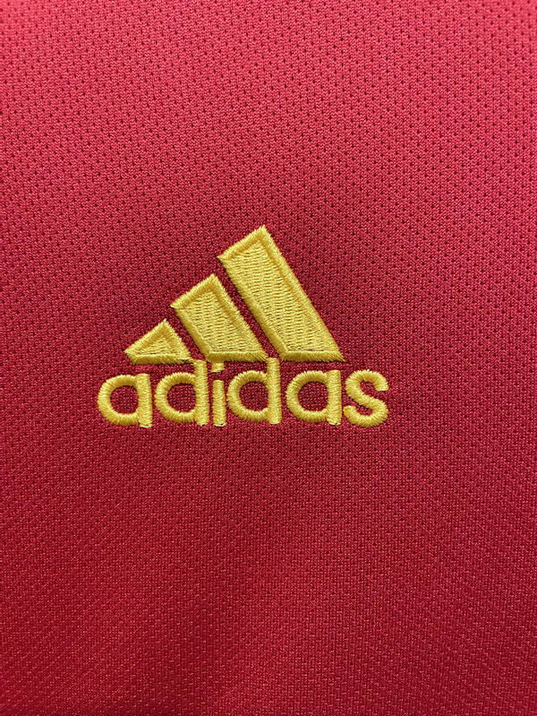 Retro Version 2002 Spain Home Red Thailand Soccer Jersey AAA-811