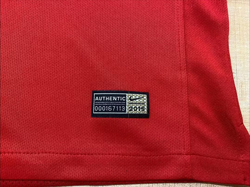 Retro Version 15-16 Chile Home White Thailand Soccer Jersey AAA-6895