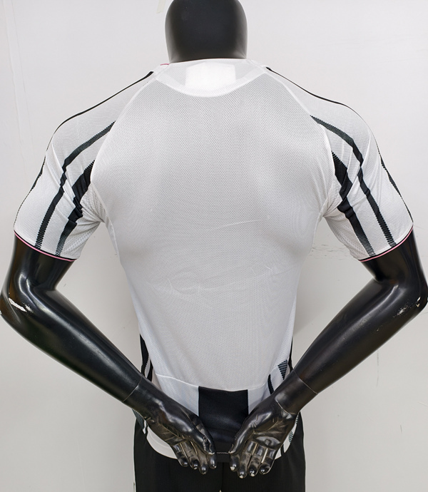 Player Version 25-26 Juventus Home  Black&White Thailand Soccer Jersey AAA-9926