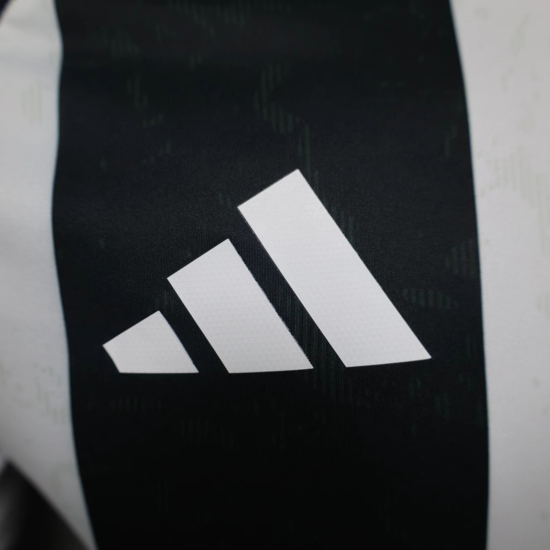Player Version 2024-2025 Juventus Home Black&White Thailand Soccer Jersey AAA-888