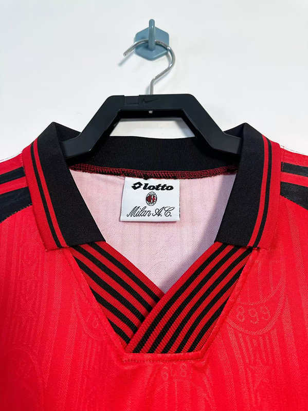 Retro Version 97-98 Special Edition AC Milan Red Thailand Soccer Jersey AAA-811