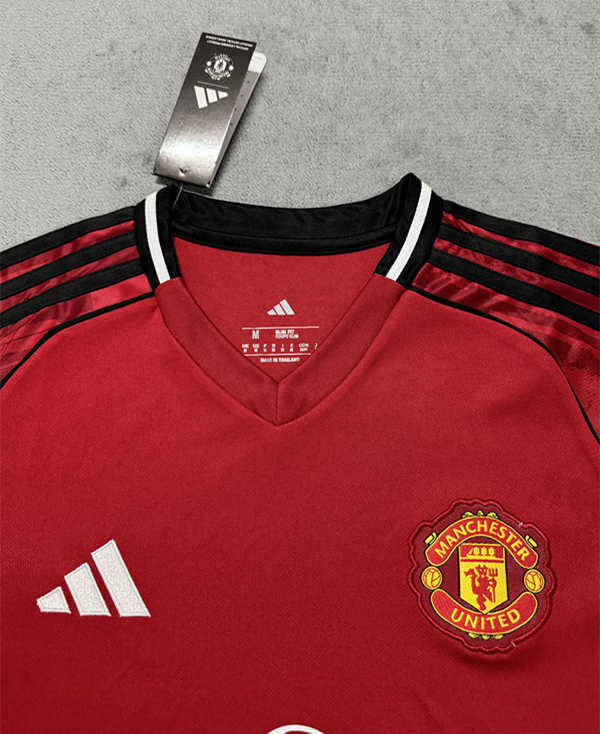 25-26 Manchester United Home Red Women Thailand Soccer Jersey AAA-4506