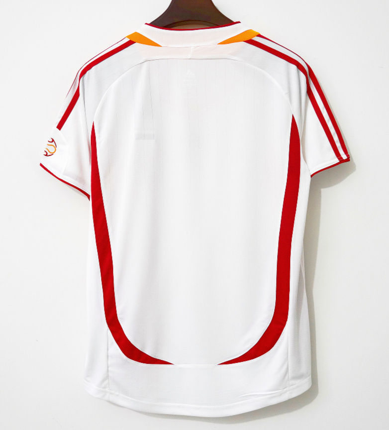 Retro Version 2006 Spain Away WhiteThailand Soccer Jersey AAA-9493