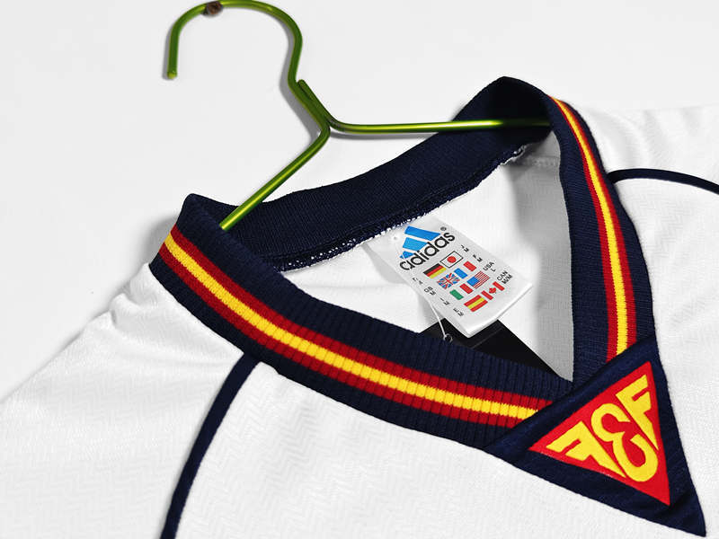 Retro Version 1998 Spain Away White Thailand Soccer Jersey AAA-811