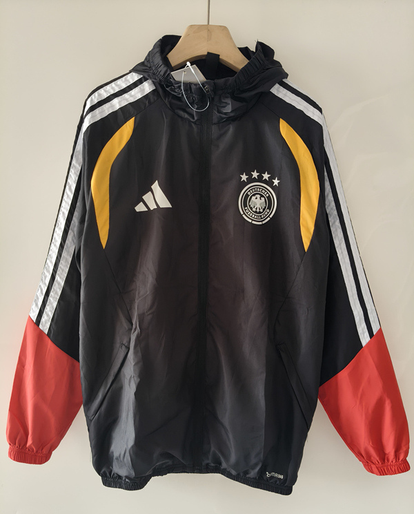 26-27 Horn Edition Germany Black Single-sided Thailand Soccer Trench Coat  With Hat-0225