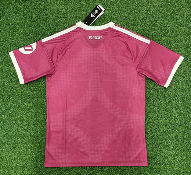 Real Madrid 26/27 pink away jersey replica back view, Thailand version football shirt