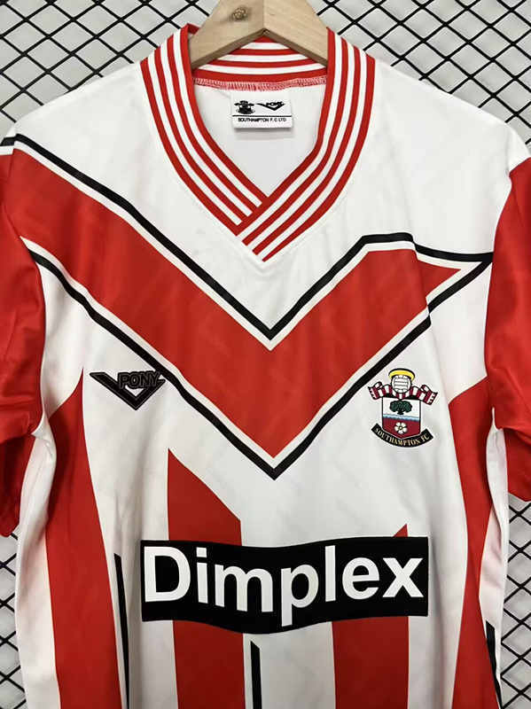 (S-4XL) Retro Version 1993 Southampton Home Red&White Thailand Soccer Jersey AAA-2044