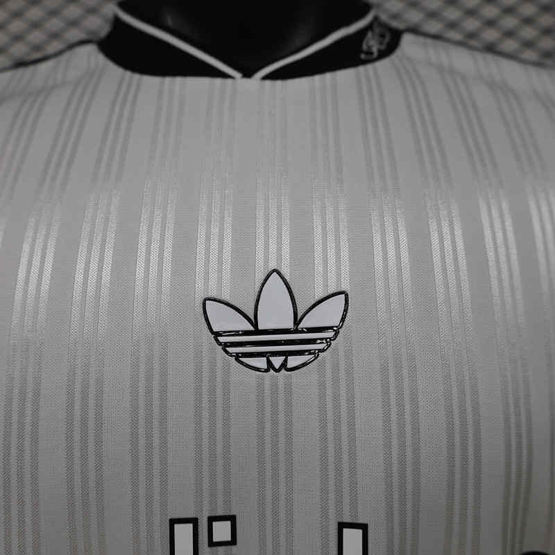 Player Casual Version Adidas White Thailand Soccer Jersey AAA-888