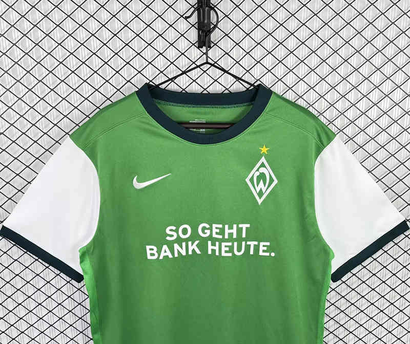 Retro Version 09-10 SV Werder Bremen Home Green Thailand Soccer Jersey AAA-3257