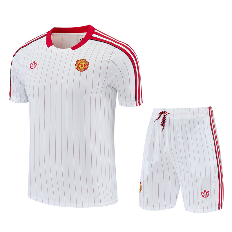 26-27 Manchester United White&Red Short-sleeved Thailand Soccer Uniform-418