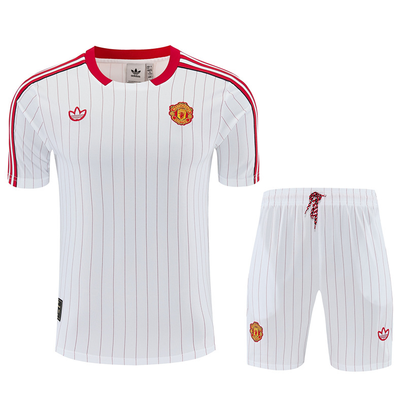 26-27 Manchester United White&Red Short-sleeved Thailand Soccer Uniform-418