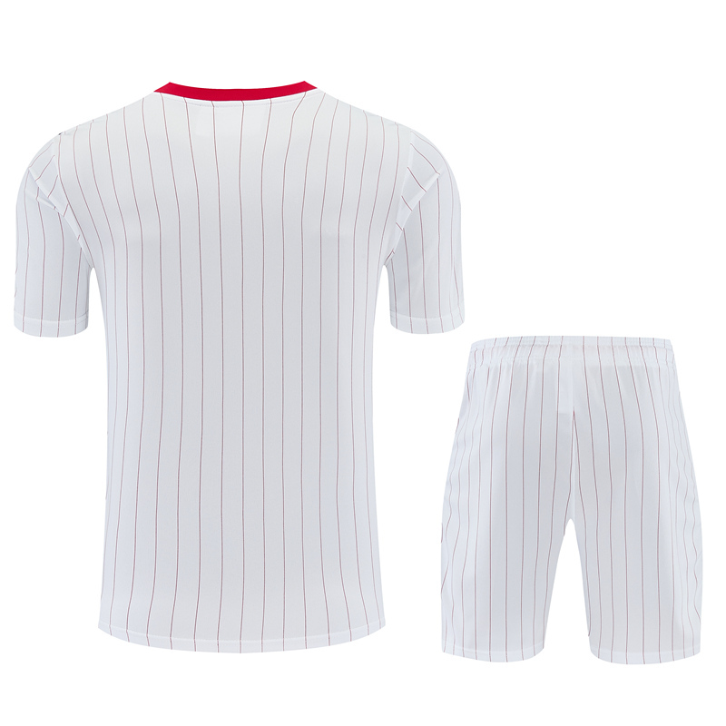 26-27 Manchester United White&Red Short-sleeved Thailand Soccer Uniform-418
