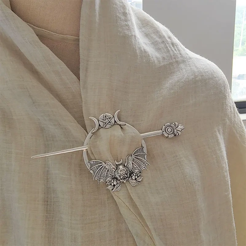 Gothic Bat Hair Clip Pin  Witchy OccuGothic Bat Hair Clip Pin – Witchy Occult Hair Accessory for Women  Unique Mother's Day Gift
