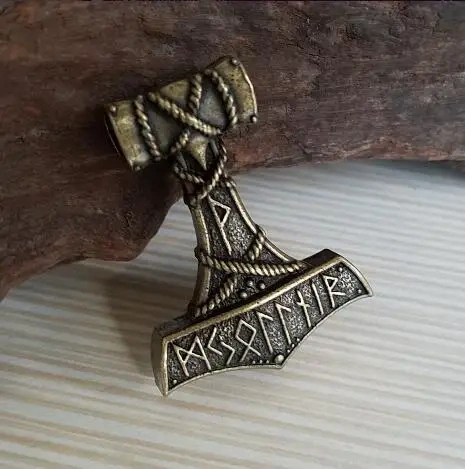lanseis 1pcs Thor's Hammer pendant viking men necklace Huge Thor Mjolnir Amulet Scandinavian Triquetra Deer Skull jewelr