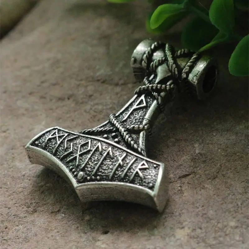 lanseis 1pcs Thor's Hammer pendant viking men necklace Huge Thor Mjolnir Amulet Scandinavian Triquetra Deer Skull jewelr
