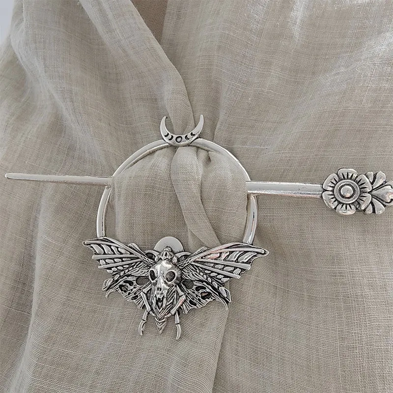 Skull Moth Witchy Hair Clip – Gothic Floral Hair Pin for Women – Unique Mother's Day Gift  Halloween hair accessory