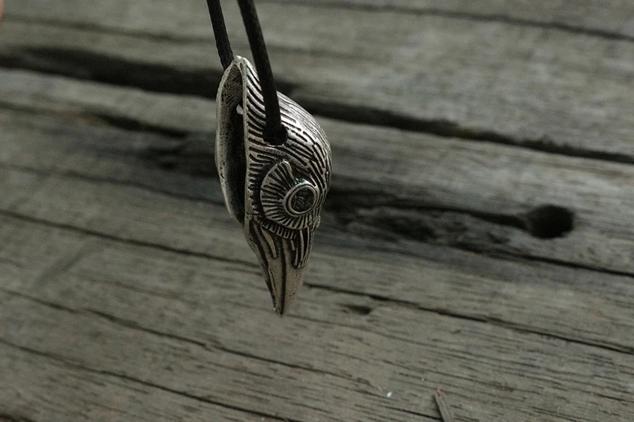 1pcs lanseis viking raven head pendant black bird charm men necklace  jewelry