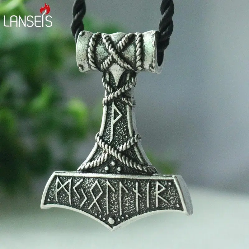 lanseis 1pcs Thor's Hammer pendant viking men necklace Huge Thor Mjolnir Amulet Scandinavian Triquetra Deer Skull jewelr