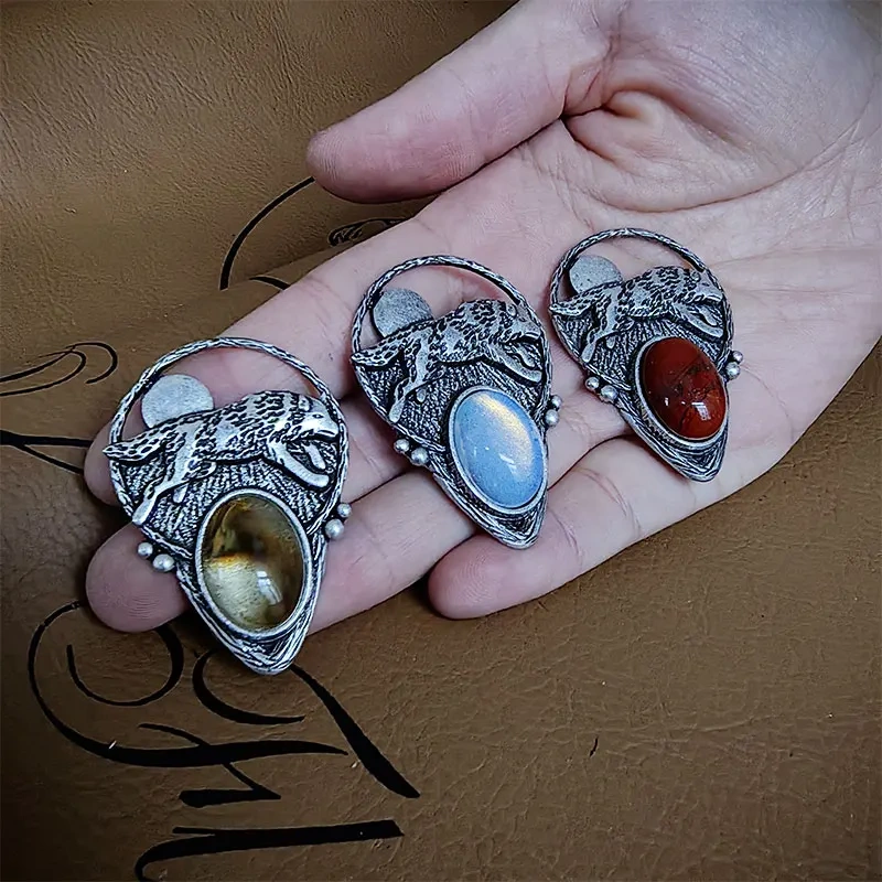 1pcs  moon and wolf  Necklace pendant Embed Natural stone pendant Mixed Metals Nature Camping Hiking Jewelry