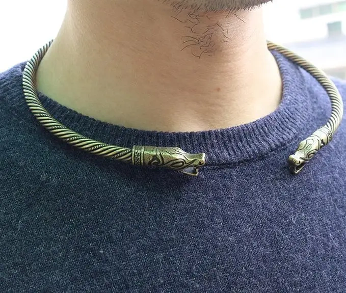 1pcs viking wolf bracelet Viking Wolf Head Fenrir Torc Neck Ring Ragnar Handmade Heavy Twisted Brass Wire Pagan Norse