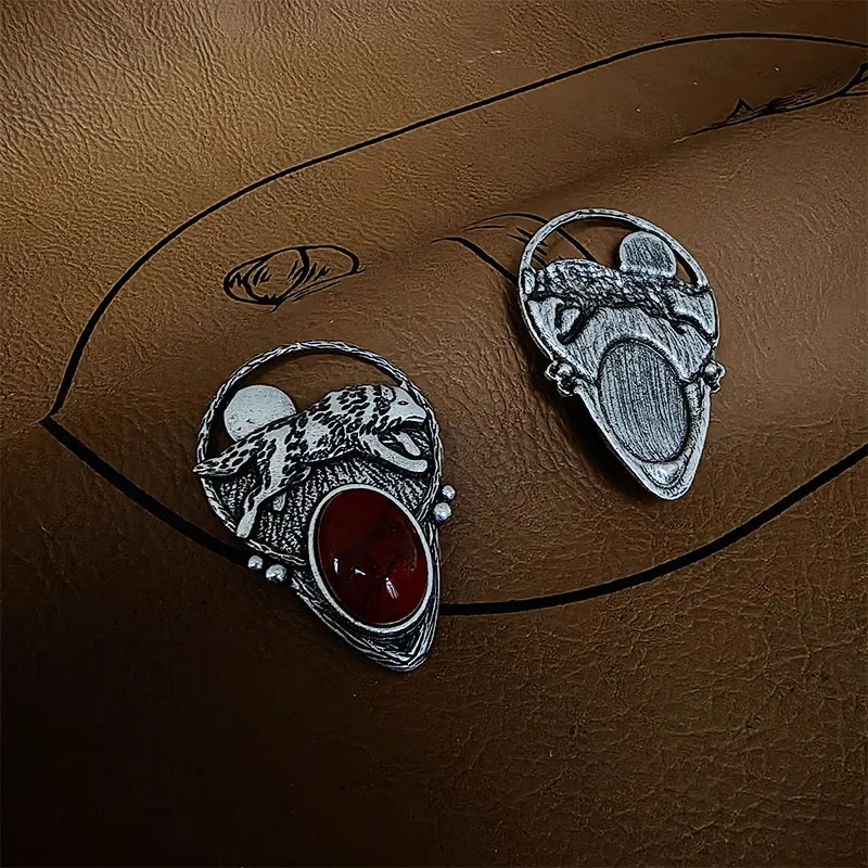 1pcs  moon and wolf  Necklace pendant Embed Natural stone pendant Mixed Metals Nature Camping Hiking Jewelry