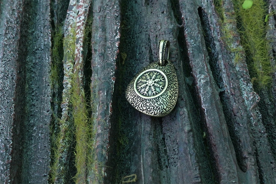 lanseis 1pcs viking odin's symbol of norse runic pendant men necklace Vegvisir Pendant