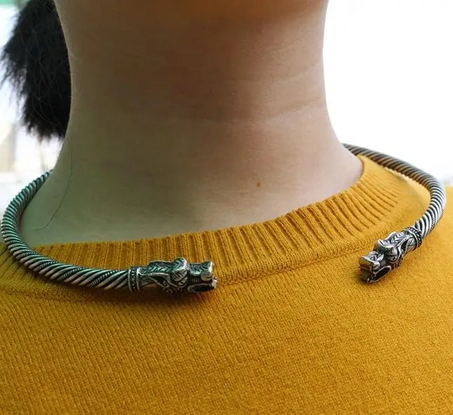 1pcs viking wolf bracelet Viking Wolf Head Fenrir Torc Neck Ring Ragnar Handmade Heavy Twisted Brass Wire Pagan Norse