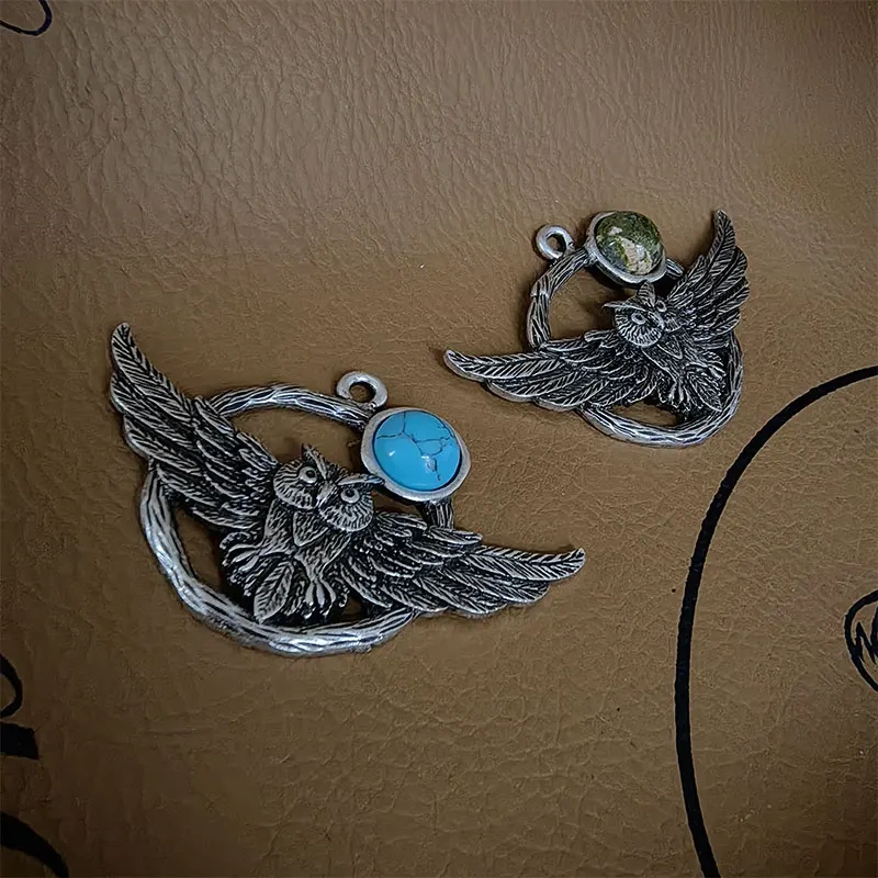 1pcs  moon and Owl  Necklace pendant Embed Natural stone pendant Mixed Metals Nature Camping Hiking Jewelry