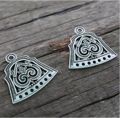 1pcs Dropshipping Slavic Jewelry Making For Women Pendant, Ethnic Tribal Viking Kette Brooch Buckle Lunula Jewelry For Cool Men