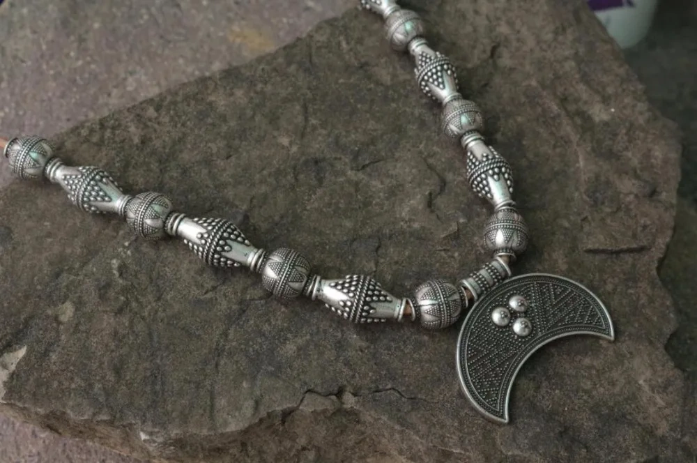 Alloy Beads With Moon Viking Jewelry Clothes For Handsome Men, Viking Boob Bling Pendant Slavic Lunula For Women Jewelry