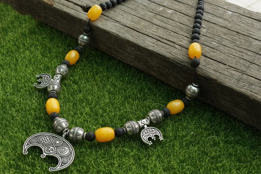 Viking Jewelry Clothes For Ladies And Gentleman, 1Pcs Viking Boob Bling Pendant Slavic Lunula Making For Women Jewelry