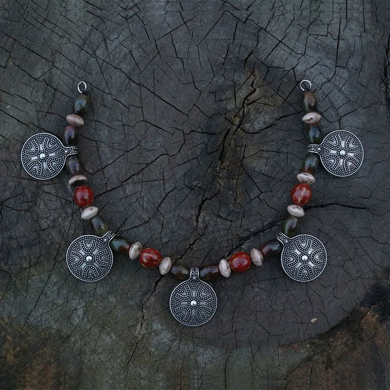 1pcs Dropshipping Slavic Jewelry Makeing For Charms Women Pendant, Ethnic Style Viking Brooch Buckle Lunula Jewelry For Cool Men