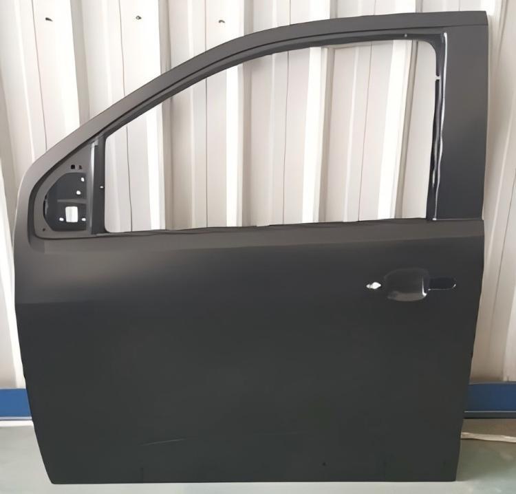 Anyu Auto Body Parts FRONT DOOR - LH And FRONT DOOR - RH For Chevrolet COLORADO 2013-2020 TH OE code 52016913 52016910