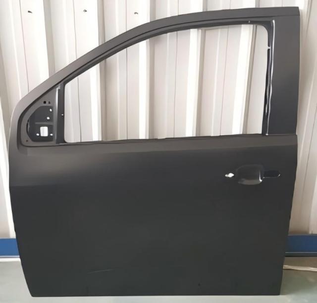 Anyu Auto Body Parts FRONT DOOR - LH And FRONT DOOR - RH For Chevrolet COLORADO 2013-2020 TH OE code 52016913 52016910