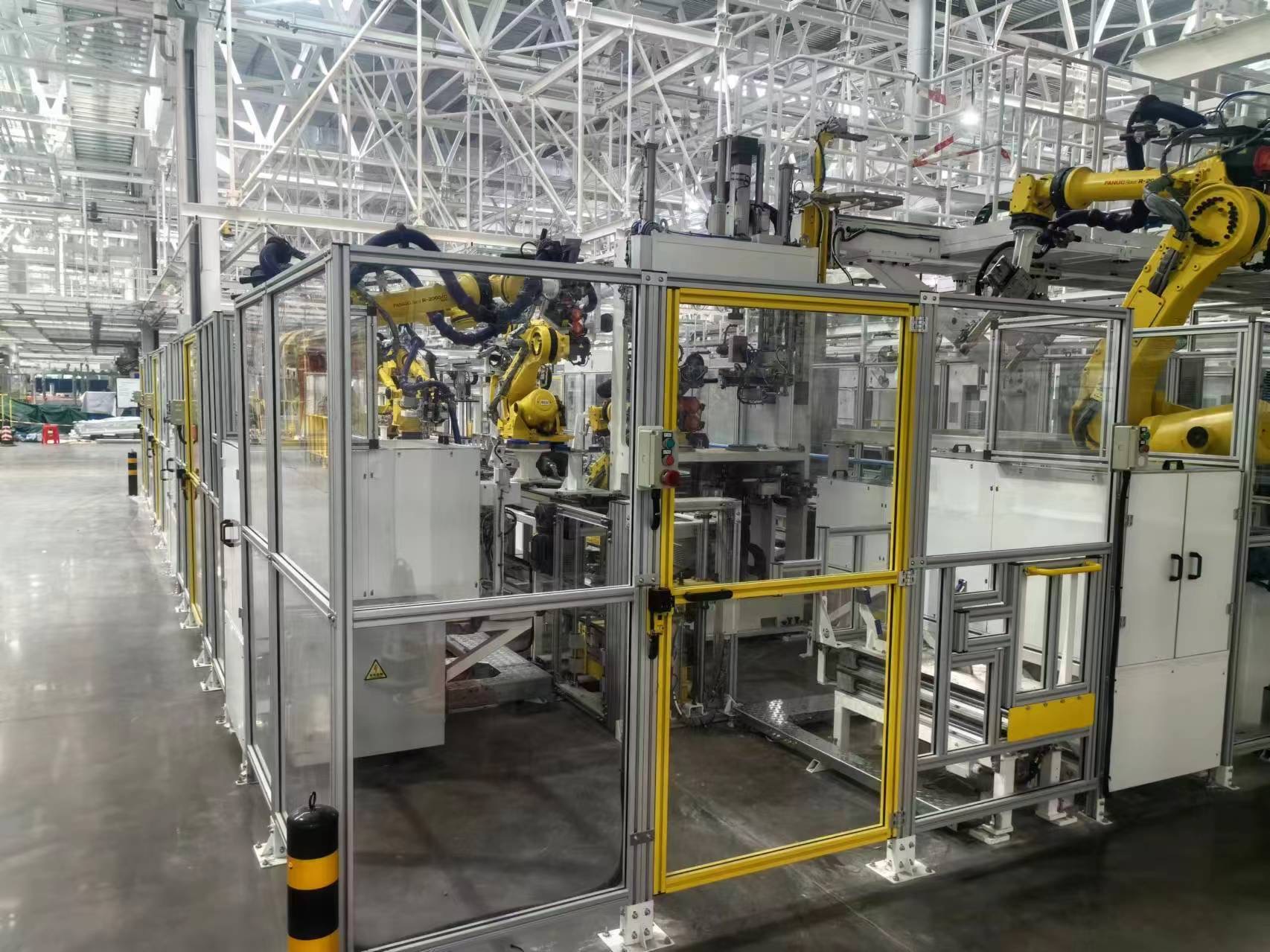 Transparent polycarbonate panel safety enclosure with full visibility machine guarding