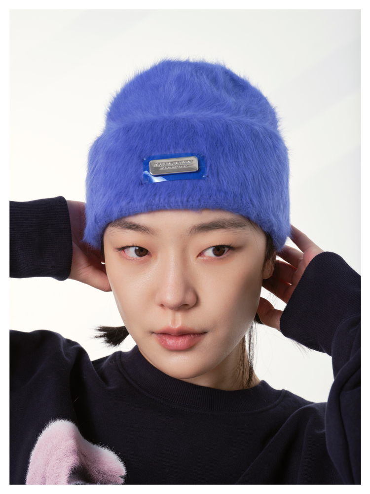 NBM metal badge rabbit fur beanie hat (Pink)
