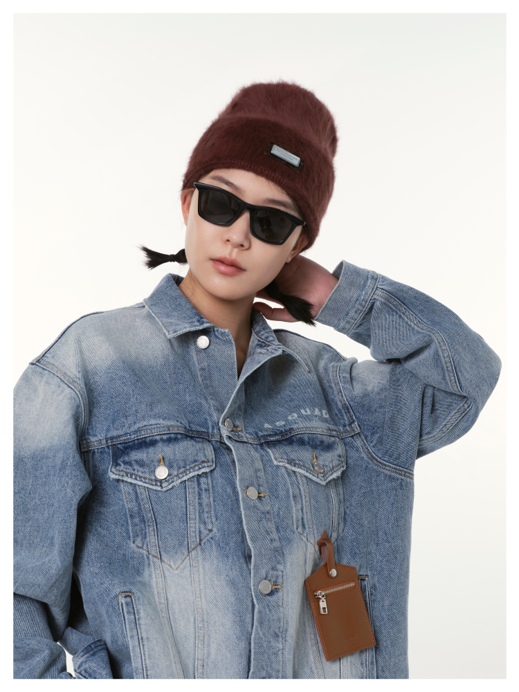NBM metal badge rabbit fur beanie hat (Black）