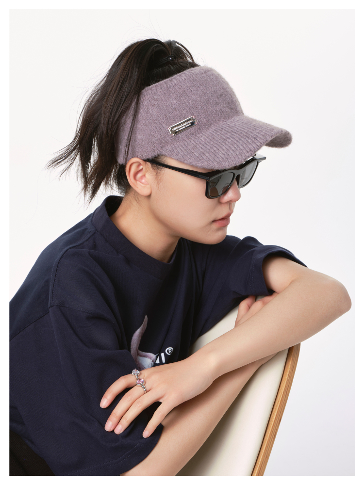 NBM metal badge knitted hollow hat（Black）