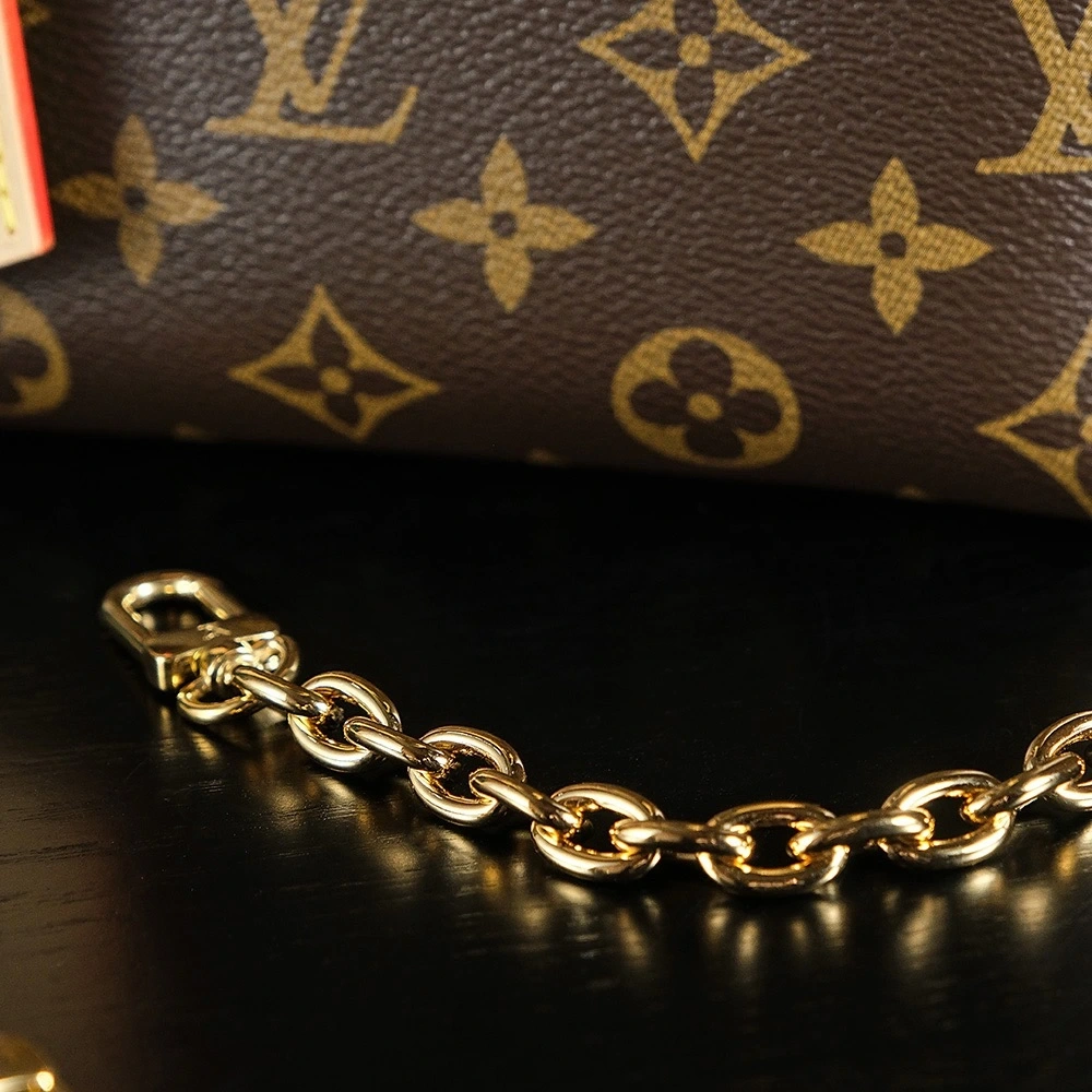 LV Lockit bb 0580