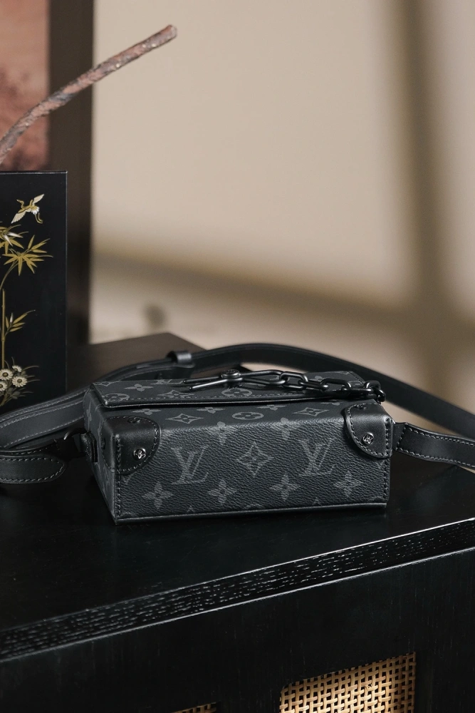 LV STEAMER Handbag
