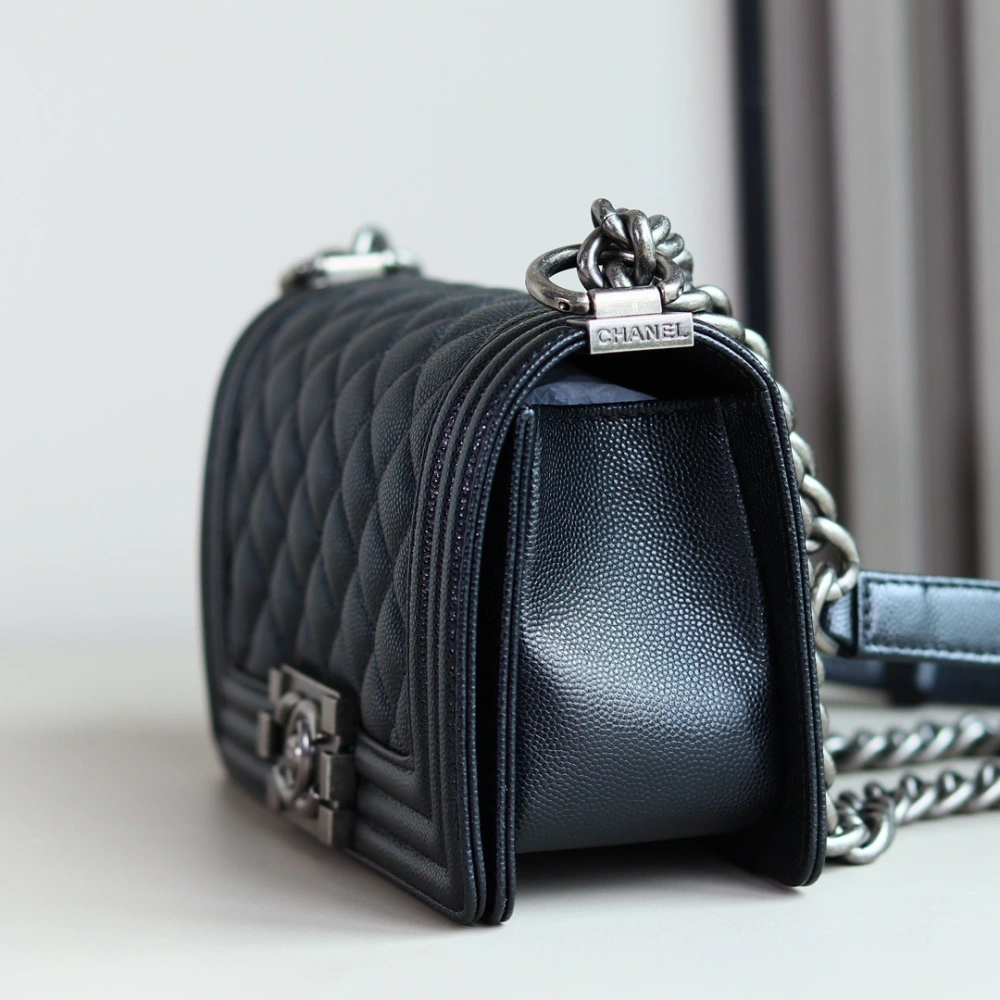Chanel leboy